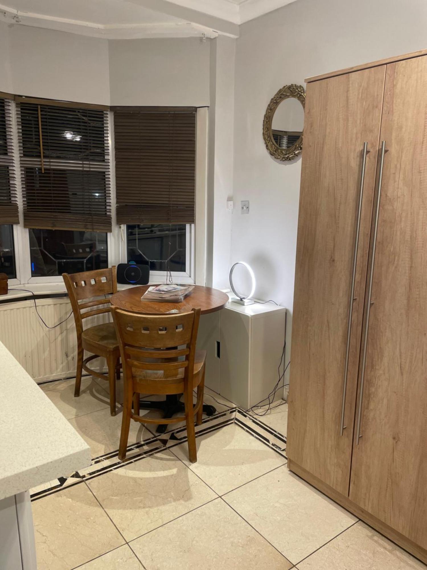 North London Studio Apartment Exterior photo